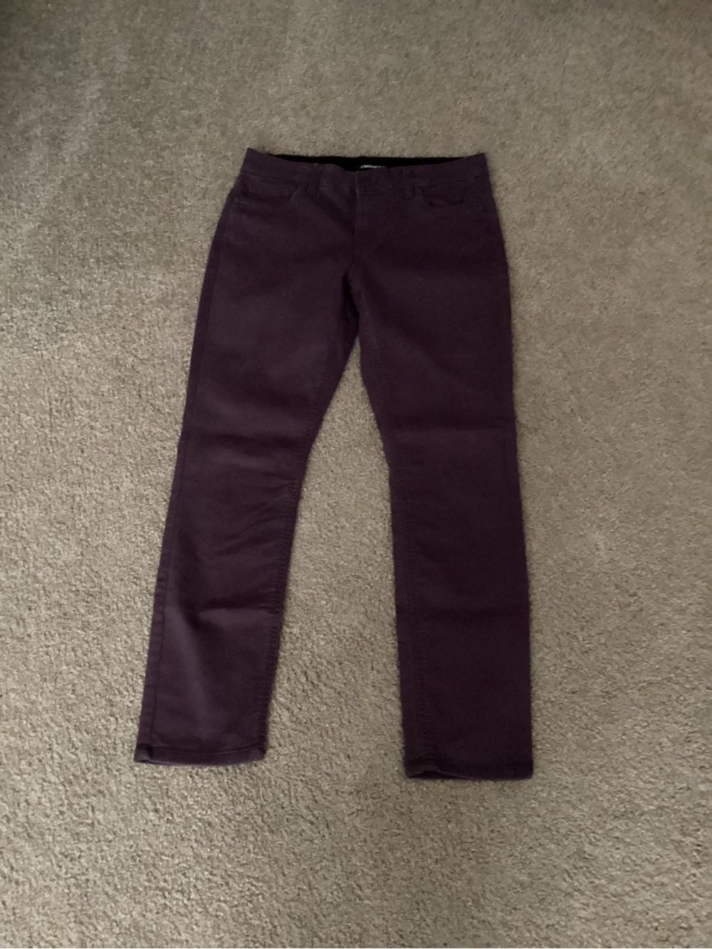 Liz Claiborne Straight Leg Jeans in Dark Plum